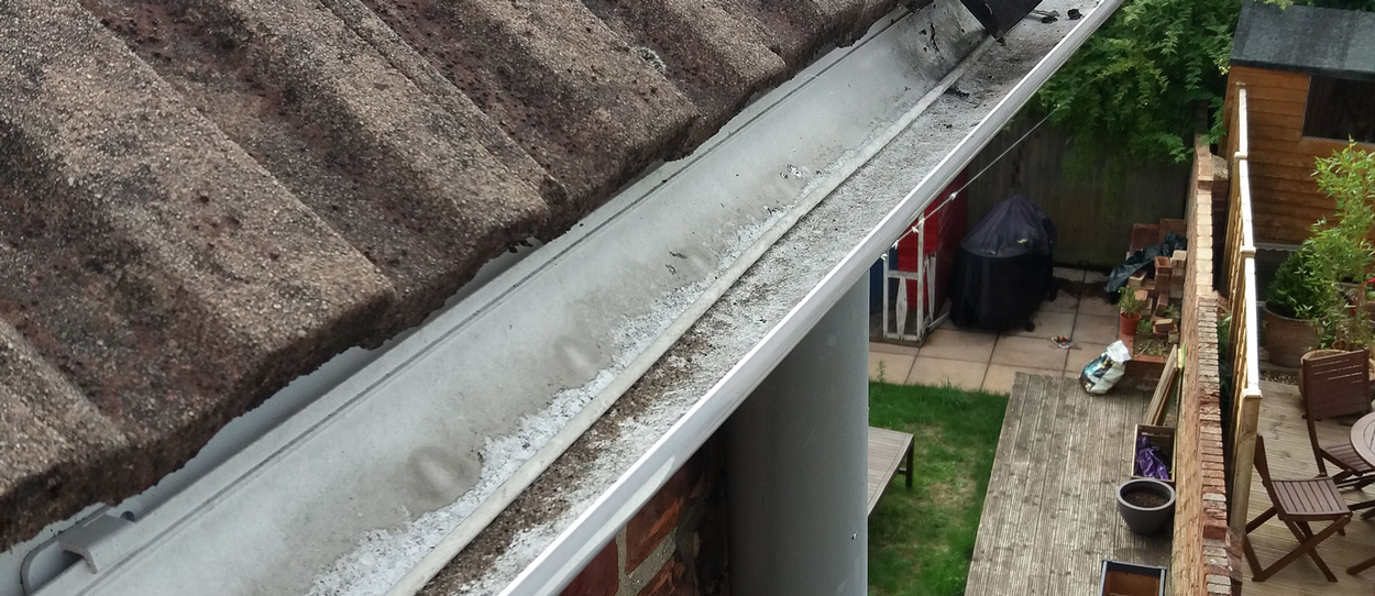 gutter cleaner in bournemouth